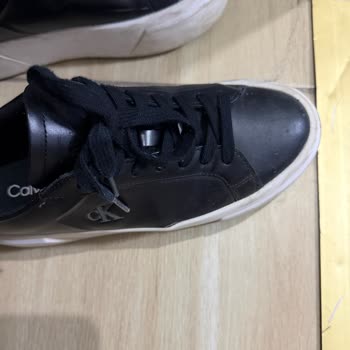 Calvin Klein Sneaker Torn After Limited Use but Refund Refused