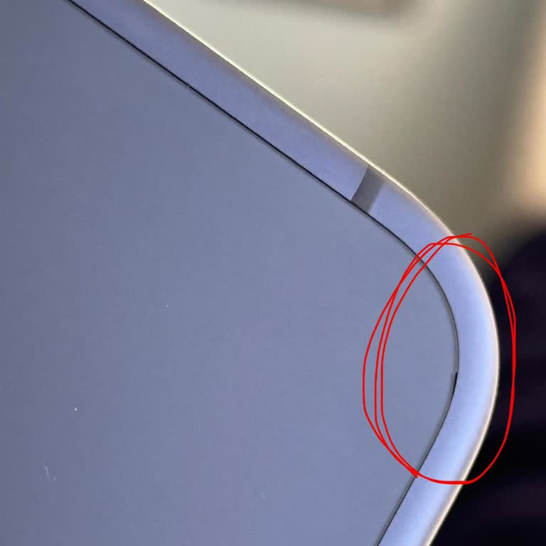 Media Markt'tan Alınan İphone 17 Pro'da Üretim Hatası Ve Değişim Reddi