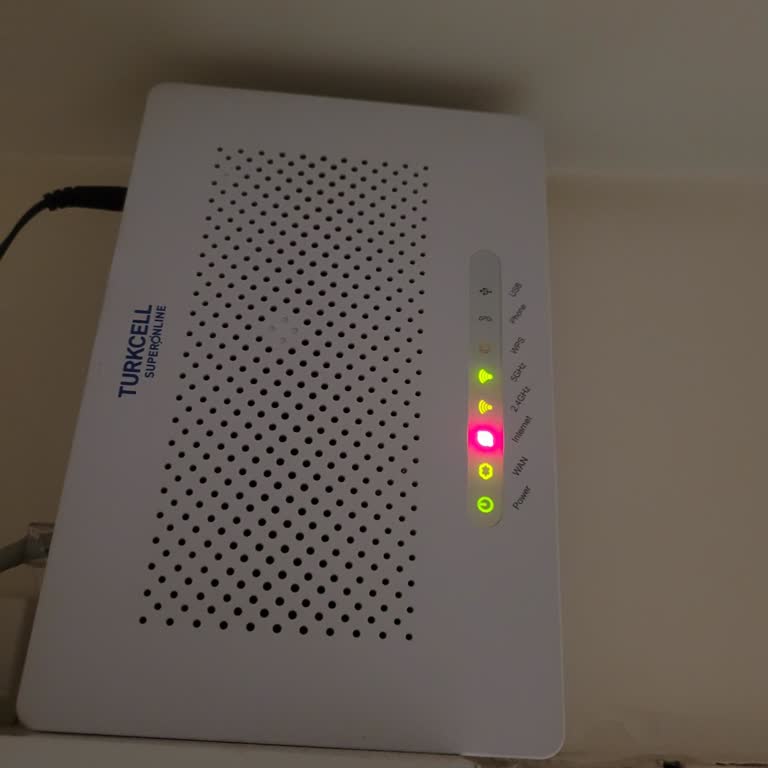Superonline Fiber İnternet Kesintisi: Gün Boyu Kesinti Ve Ücret İadesi Talebi