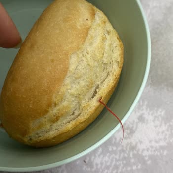 Süper Fresh Mini Baget Ekmeğinde Yabancı Cisim Bulundu