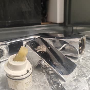 ECA Lavabo Bataryasında Krom Kaplamada Kavlama Ve Kartuş Arızası