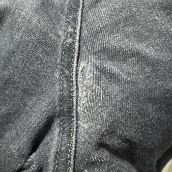Mavi Kot Pantolonun Ayıplı Olduğu Ve Kısa Sürede Yırtılması