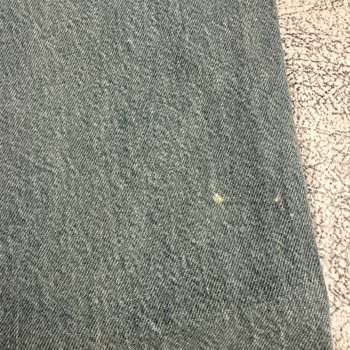DeFacto’da Gelen Pantolon Üzerinde Çamaşır Suyu Lekesi