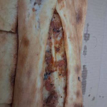 Kuşbaşı Etli Pide Boş Ve Et İçermiyor