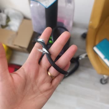 Bissell Halı Ve Koltuk Yıkama Makinesinin Kabloda Kesik, Güvenlik Riski