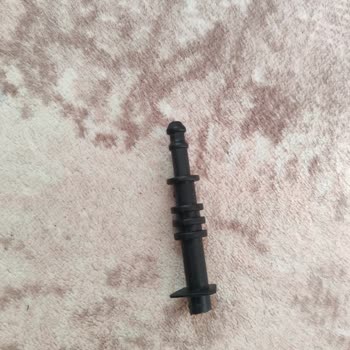 Pirantech CB107C Buharlı Temizleyicinin Uç Parçası Eridi Ve Kırıldı, Güvenlik Ve Kalite Sorunu