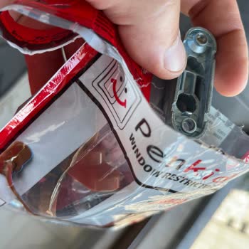 Penkid Pencere Emniyet Kilitleri Kısa Sürede Kırıldı, Güvenlik Riskine Karşı Ücretsiz Değişim Talebi
