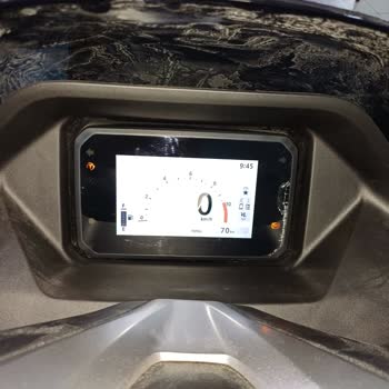 Honda PCX Dlx Gösterge Ekranında Çatlak Sorunu Ve Garanti Reddi