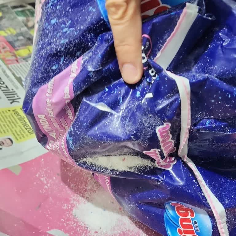 Hasarlı Deterjan Teslimatı, Yanıtsız İletişim Ve Değişim Talebi