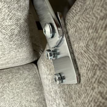 Ayıplı Lidya Koltuk Takımı Teslimatı Ve Hatalı Servis Sonrası Katlanan Mağduriyet