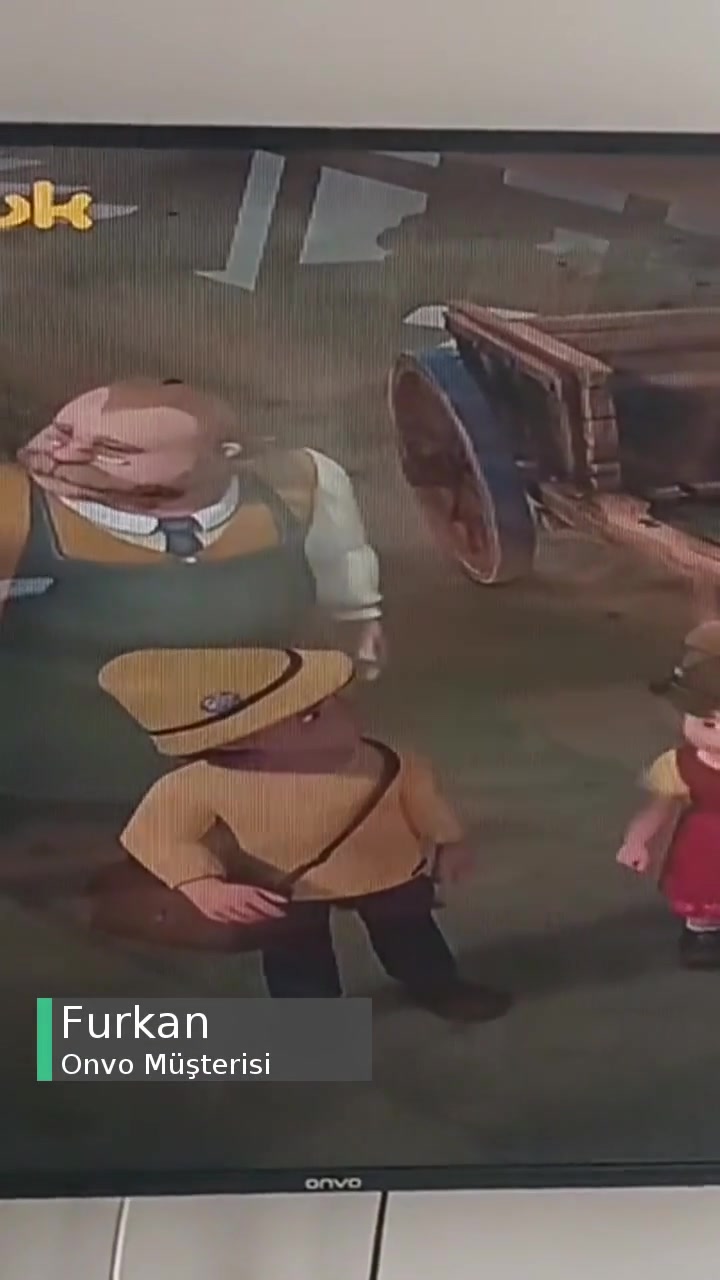 Onvo TV Ekran Yansıması Bozuk Yakın Ve İkili Gösteriyor videonun kapak resmi