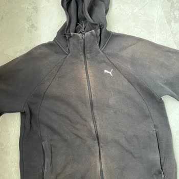 Puma Eşofman Üstünde Renk Solması Ve Deformasyon: Değişim Talebi