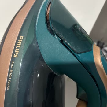 Philips Azur 8000 Ütüsü Kısa Sürede Kırıldı, Su Sızdırıyor Ve Isınmıyor, Garanti İadesi Talebi