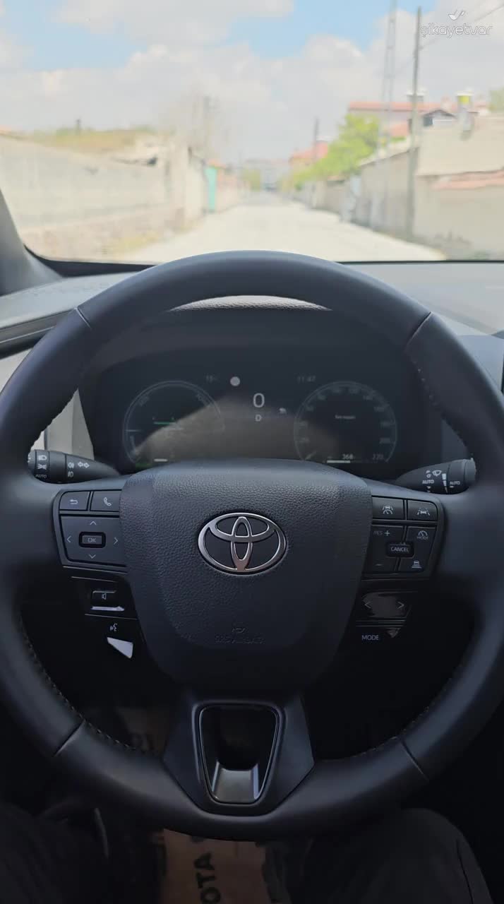 My New Toyota C-HR Keeps Pulling Right Despite Multiple Service Visits video cover