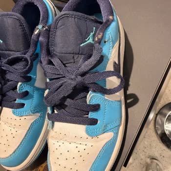 Nike Spor Ayakkabısının 5 Kullanımda Yırtılması Ve Mağaza Sorumluluk Reddi