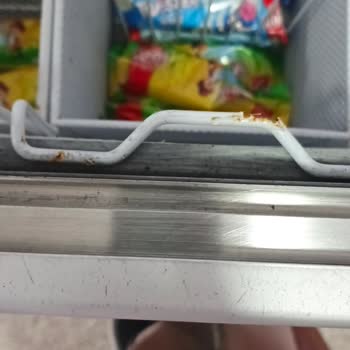 Algida Lüleburgaz’da Kırık Dolap Ve Küflü Sepet Sorunları Çözülmedi