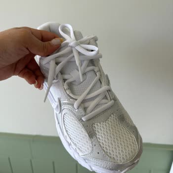 Nike Ayakkabılarda Tekrarlanan Renk Hatası Ve Sürekli Mağaza Ziyareti