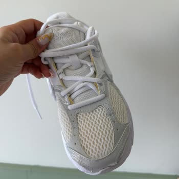 Nike Ayakkabılarda Tekrarlanan Renk Hatası Ve Sürekli Mağaza Ziyareti