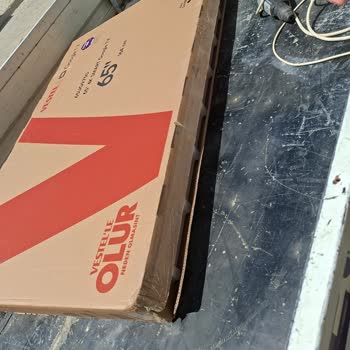 Açık Kutu Ve Yan Taşınan Televizyonla Üçüncü Mağduriyet