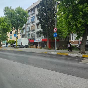 Bahçelievler Şubesinde Yoğunluk Bahanesiyle Kargo Teslimatı Reddedildi