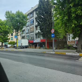 Bahçelievler Şubesinde Yoğunluk Bahanesiyle Kargo Teslimatı Reddedildi