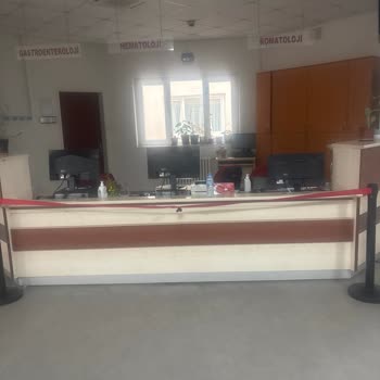 Romatoloji Polikliniğinde Saatlerce Bekletilme Ve Muayene Edilememe