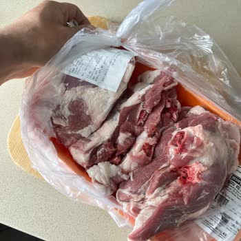 Koku Sorunu Ve Bozuk Kuzu Kol Ürünü İade Reddi