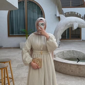 Yanlış Renk Ve Lekeli Elbise İçin İade Reddi