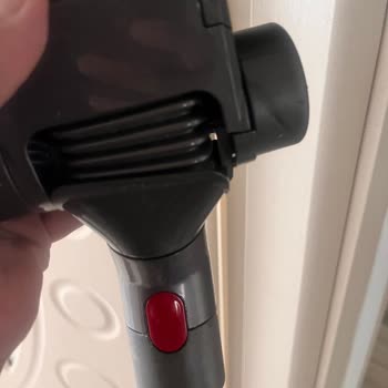 Dyson Cinetic Ball 1 Süpürge Başlığı Kısa Sürede Bozuldu Ve Garanti Talebi