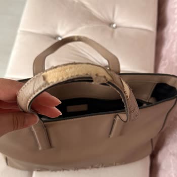 Calvin Klein Çanta Ve Cüzdan Setinde Deri Soyulması, Mağaza Değişim Reddedildi