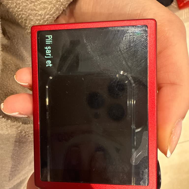 Canon Ixus 140 Purchased On Dolap Arrived Missing Charger And With Bad Battery