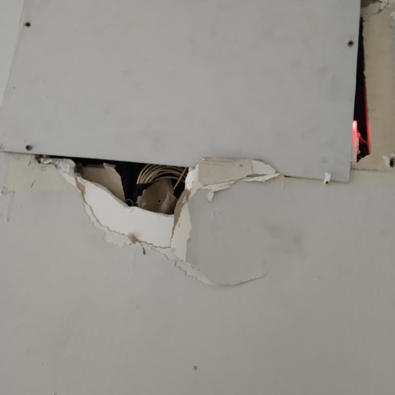 Kırık Kolon Kutusu Nedeniyle 5 Gün Süren İnternet Kesintisi