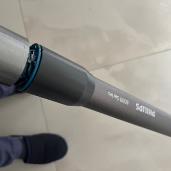 Philips 8000 Serisi Dikey Şarjlı Süpürge Ana Gövde Kırılması İçin Ücretsiz Parça Değişimi Talebi
