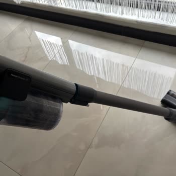 Philips 8000 Serisi Dikey Şarjlı Süpürge Ana Gövde Kırılması İçin Ücretsiz Parça Değişimi Talebi