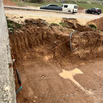 Kopmuş Fiber Kablo Ve Ertelenen Randevular Nedeniyle İnternetsiz Kalma