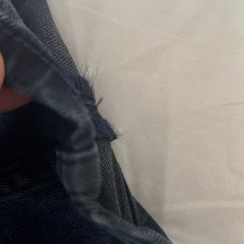 Ayıplı Pantolon İadesi Reddedildi Ve Hesap Haksız Yerine Askıya Alındı