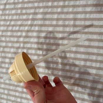 Pipet Renk Değişimi Ve Kapak Kırılması Nedeniyle Hayal Kırıklığı