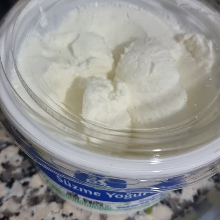 Süzme Yoğurtta Kum Gibi Kıvam, Ürün Değişimi Ve İade Talebi