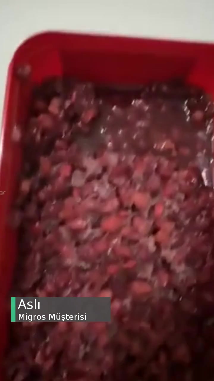Migros Dondurulmuş Nar Bozuk Çıktı Ve Kötü Kokuyor, Ekşi Maya Kokuyor videonun kapak resmi