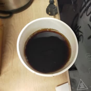 KFC'de Tekrarlayan Eksik Paket Ve Buzsuz İçecek Sorunu