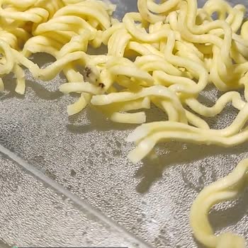 İndomie Noodle İçinden Çıkan Ne?