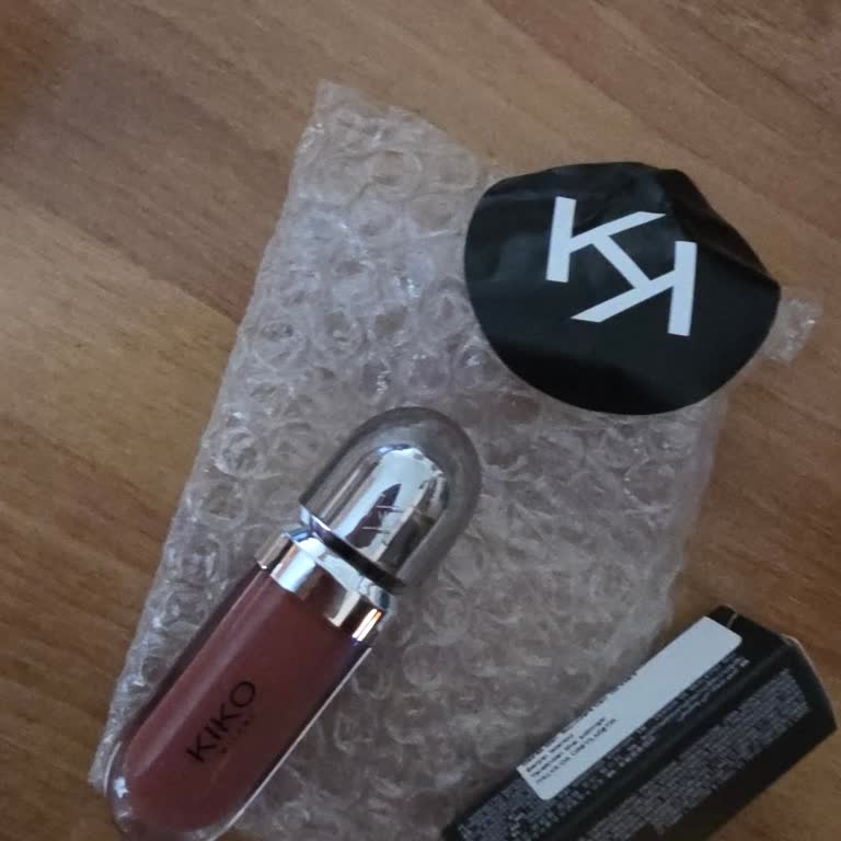 Kiko Milano Ve Kolay Gelsin'den Açılmış, Korumasız Ve Güvensiz Paket Teslimatı