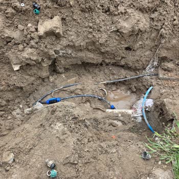 Uedas’ın Kırılan Rögar Kapağı Güvenlik Riski Oluşturuyor
