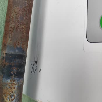 ECA Montajda Çizik Gelen Kombi İçin Ürün Değişimi Ve Garanti Başlatılması Talebi