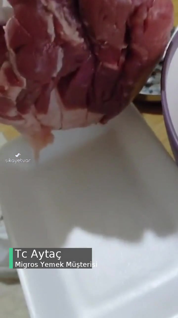 Migros'tan Söyle Reklamı Olmamış videonun kapak resmi