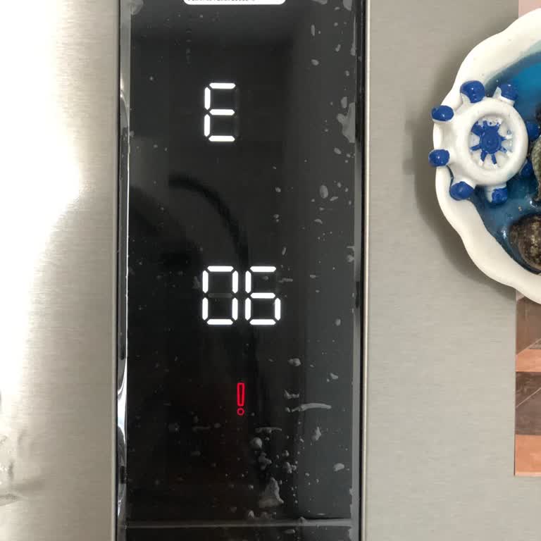 Vestel Buzdolabının Tekrarlayan Soğutma Arızası Ve 4500 TL Haksız Servis Ücreti