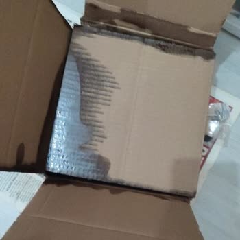 Kırık Bal Kavanozu Ve Altı Aylık Değişim Gecikmesi