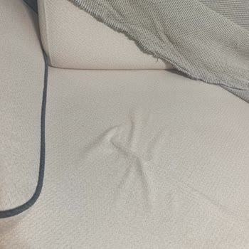 Koltuk Takımında Kumaş Ayrılması Ve Sünger Çökmesiyle Büyük Hayal Kırıklığı