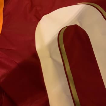 Defolu Galatasaray Puma Taraftar Forması İçin Ücretsiz Değişim Talebi