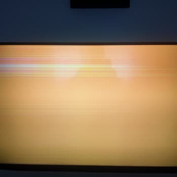Arçelik Smart TV'de Tekrarlayan Ekran Çizgileri İçin Ücretsiz Onarım Talebi